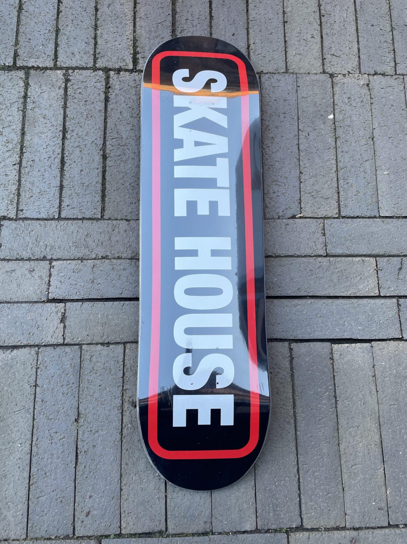 Skate House Box Logo 7,75