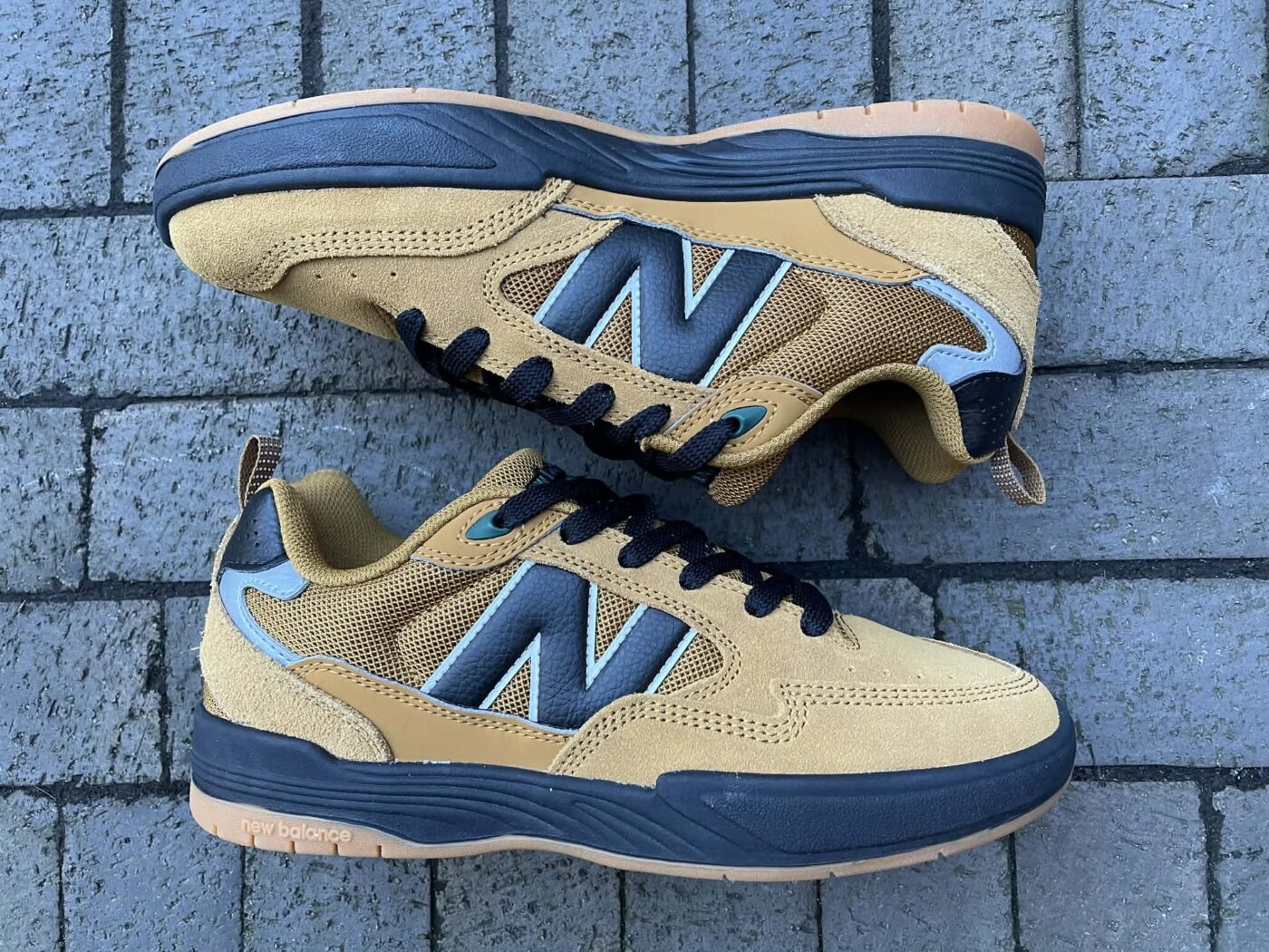 New Balance 808 Tiago